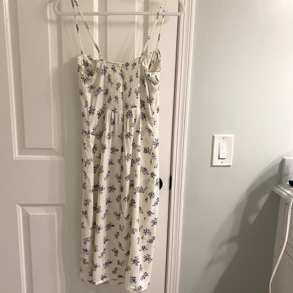 NWOT Reformation Posie dress - Picture 4 of 8